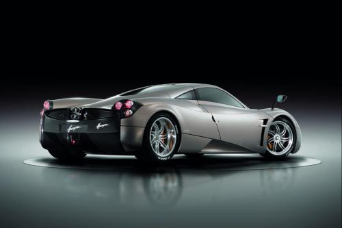 Pagani Huayra (2011) - picture 1 of 40