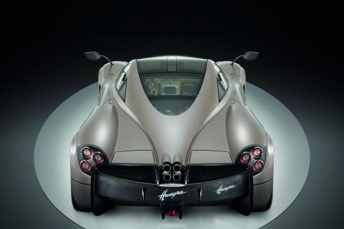 Pagani Huayra (2011) - picture 9 of 40