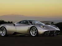 Pagani Huayra (2011) - picture 6 of 40