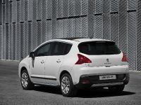 Peugeot 3008 HYbrid4 (2011) - picture 2 of 11