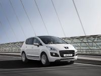 Peugeot 3008 HYbrid4 (2011)
