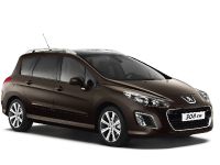 Peugeot 308 (2011) - picture 5 of 6