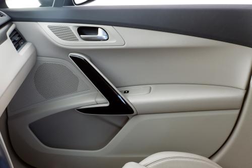Peugeot 508 SW (2011) - picture 8 of 17