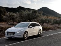 Peugeot 508 SW (2011) - picture 1 of 17