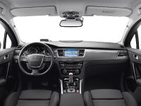 Peugeot 508 SW (2011) - picture 6 of 17