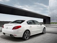 Peugeot 508 (2011) - picture 2 of 7