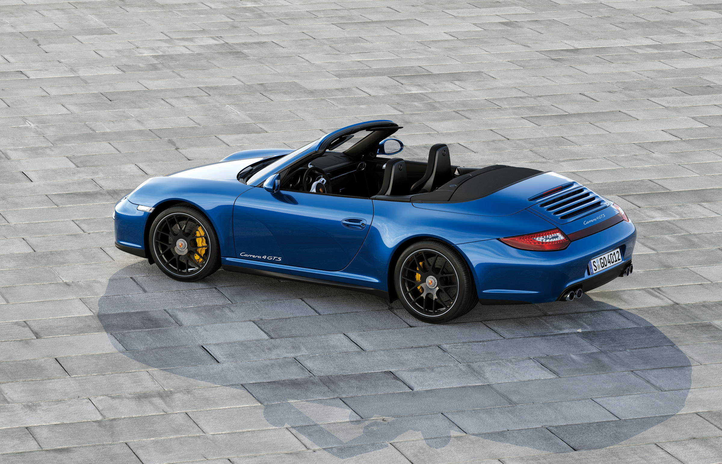 Porsche 911 Carrera 4 GTS Cabriolet