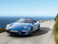 Porsche 911 Carrera 4 GTS Cabriolet (2011) - picture 2 of 8