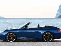 Porsche 911 Carrera GTS (2011) - picture 6 of 7