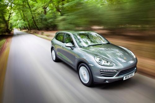 Porsche Cayenne II Diesel (2011) - picture 1 of 2