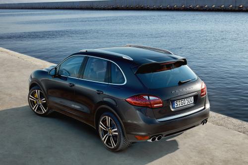 Porsche Cayenne (2011) - picture 8 of 8