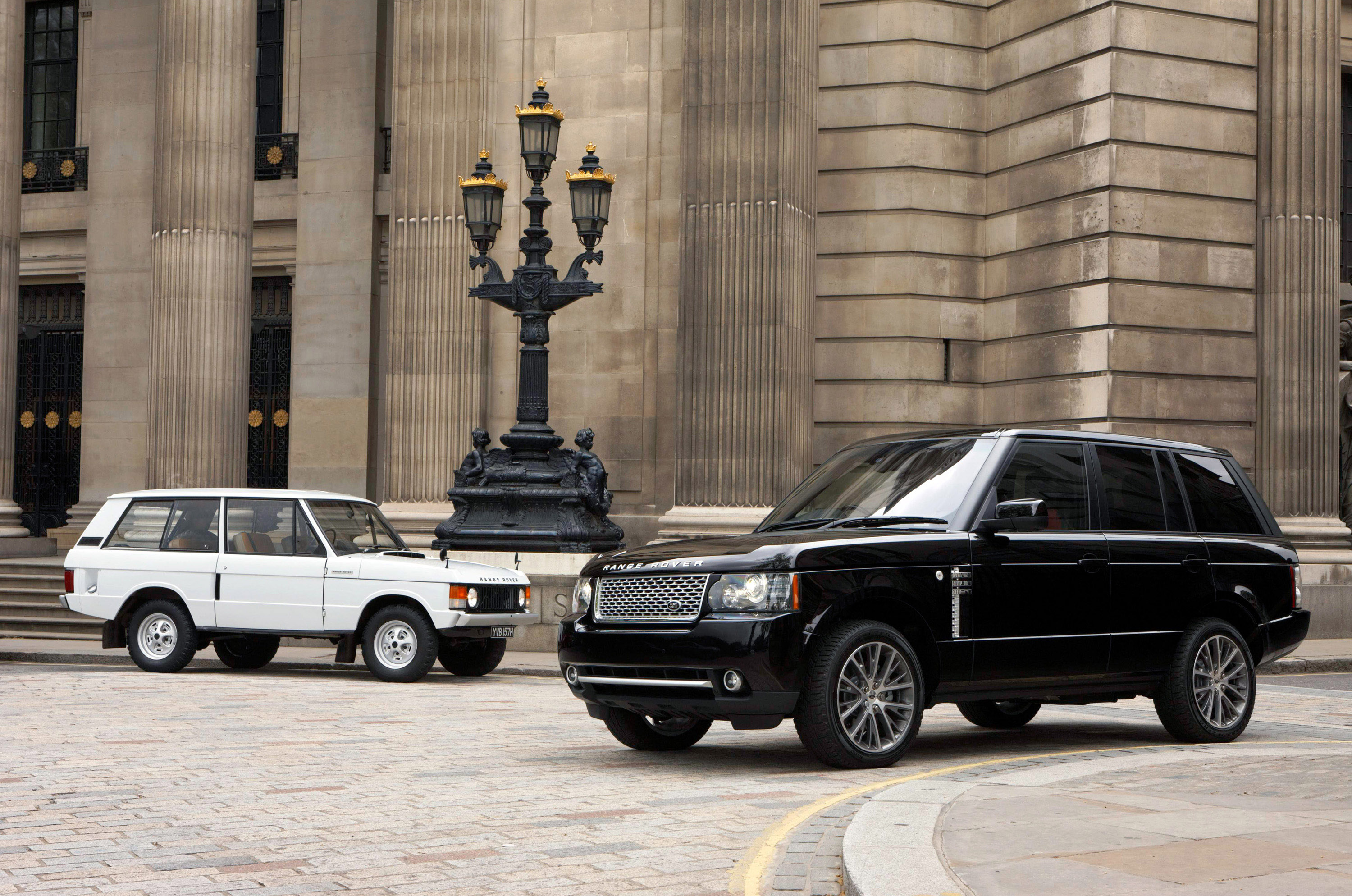 Range Rover Autobiography Black 40th Anniversary Limited Edition