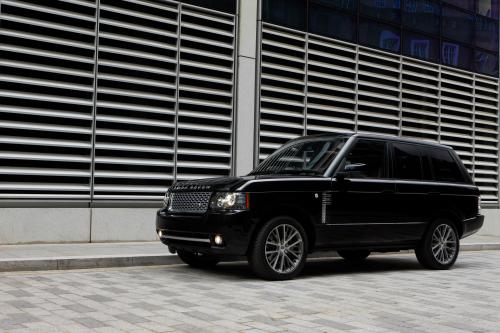 Range Rover Autobiography Black 40th Anniversary Limited Edition (2011) - picture 17 of 22