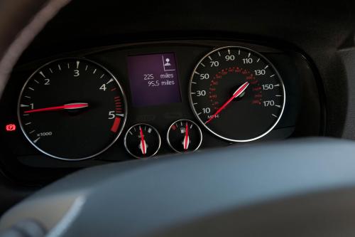 Renault Laguna Hatch GT Line (2011) - picture 9 of 25