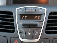 Renault Laguna Hatch GT Line (2011)