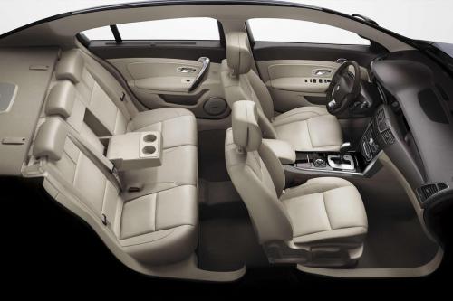 Renault Latitude (2011) - picture 9 of 14