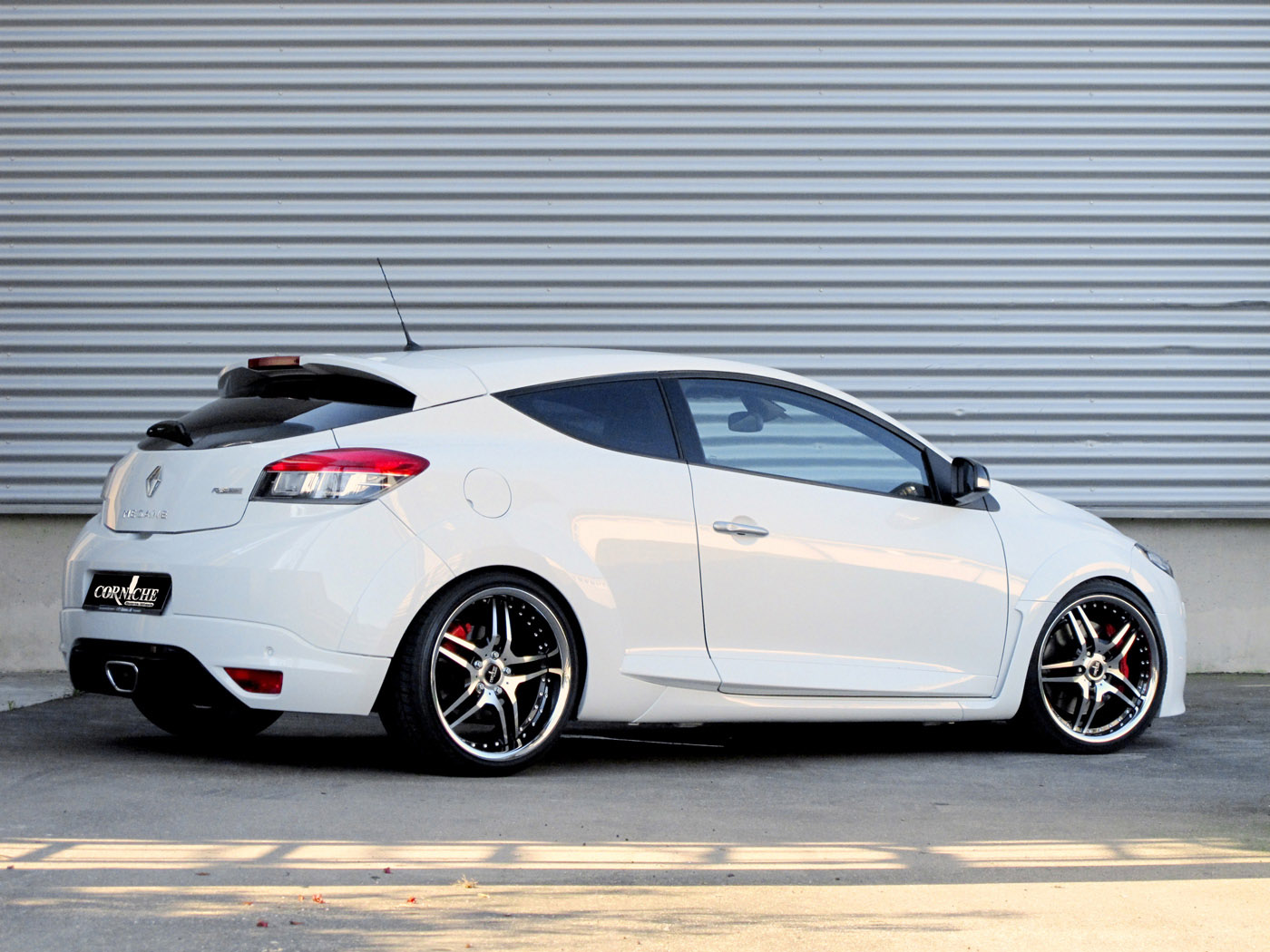 Renault Megane RS with CORNICHE VEGAS Wheels