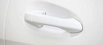 Romeo Ferraris Mercedes-Benz C63 AMG Whitestorm (2011) - picture 4 of 16