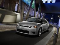 Scion tC (2011) - picture 1 of 20