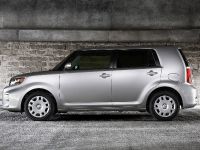 Scion xB (2011) - picture 2 of 36