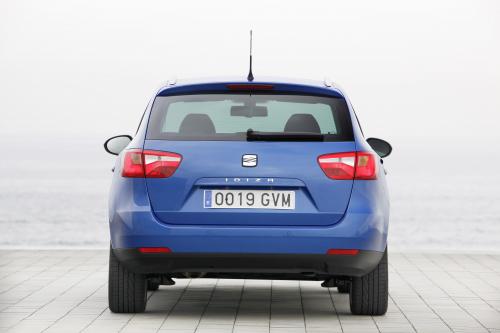 SEAT Ibiza ST (2011) - picture 17 of 76