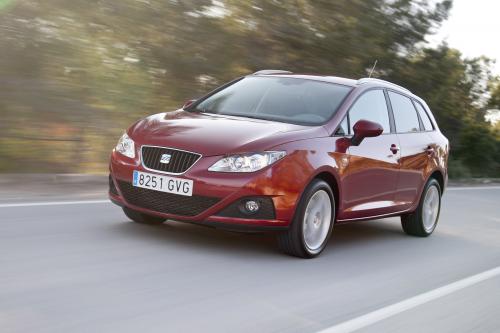 SEAT Ibiza ST (2011) - picture 25 of 76