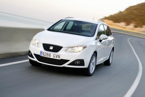 SEAT Ibiza ST (2011) - picture 40 of 76