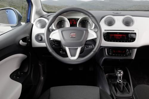 SEAT Ibiza ST (2011) - picture 65 of 76