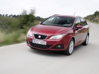 SEAT Ibiza ST (2011) - picture 26 of 76