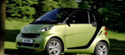 SMART ForTwo (2011) - picture 4 of 5