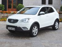 Ssang Yong Korando (2011) - picture 6 of 9