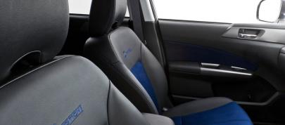 Subaru Forester S-Edition (2011) - picture 4 of 6