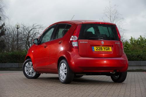 Suzuki Splash SZ4 (2011) - picture 9 of 16