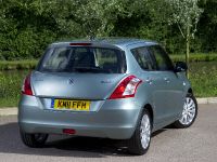 Suzuki Swift DDiS (2011) - picture 2 of 5