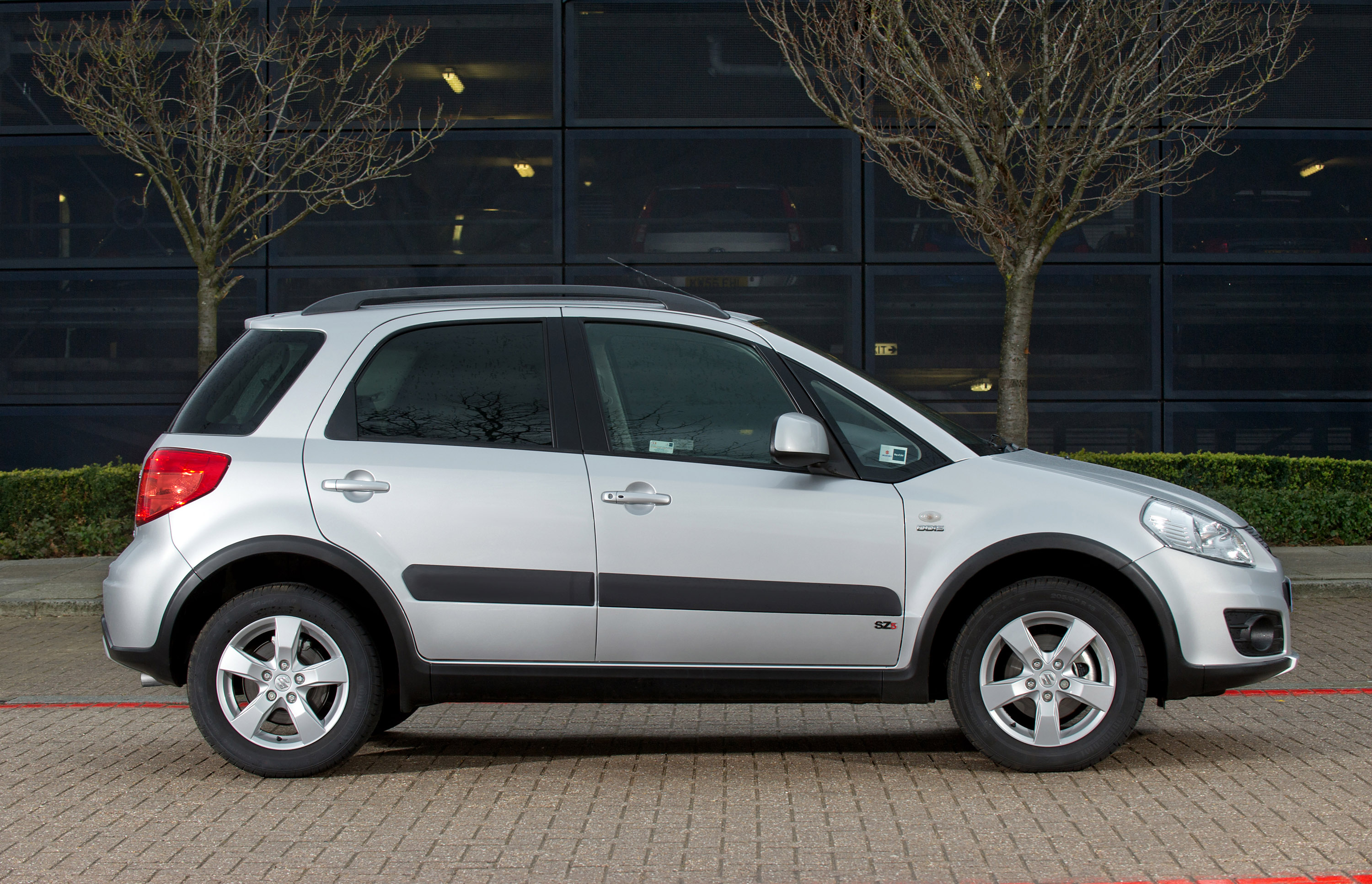 Suzuki SX4-A X-OVER