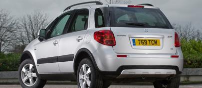 Suzuki SX4-A X-OVER (2011) - picture 7 of 14