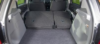 Suzuki SX4-A X-OVER (2011) - picture 12 of 14