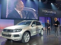 2011 Volkswagen Touareg Hybrid at Touareg Late Night Show (2010) - picture 3 of 3