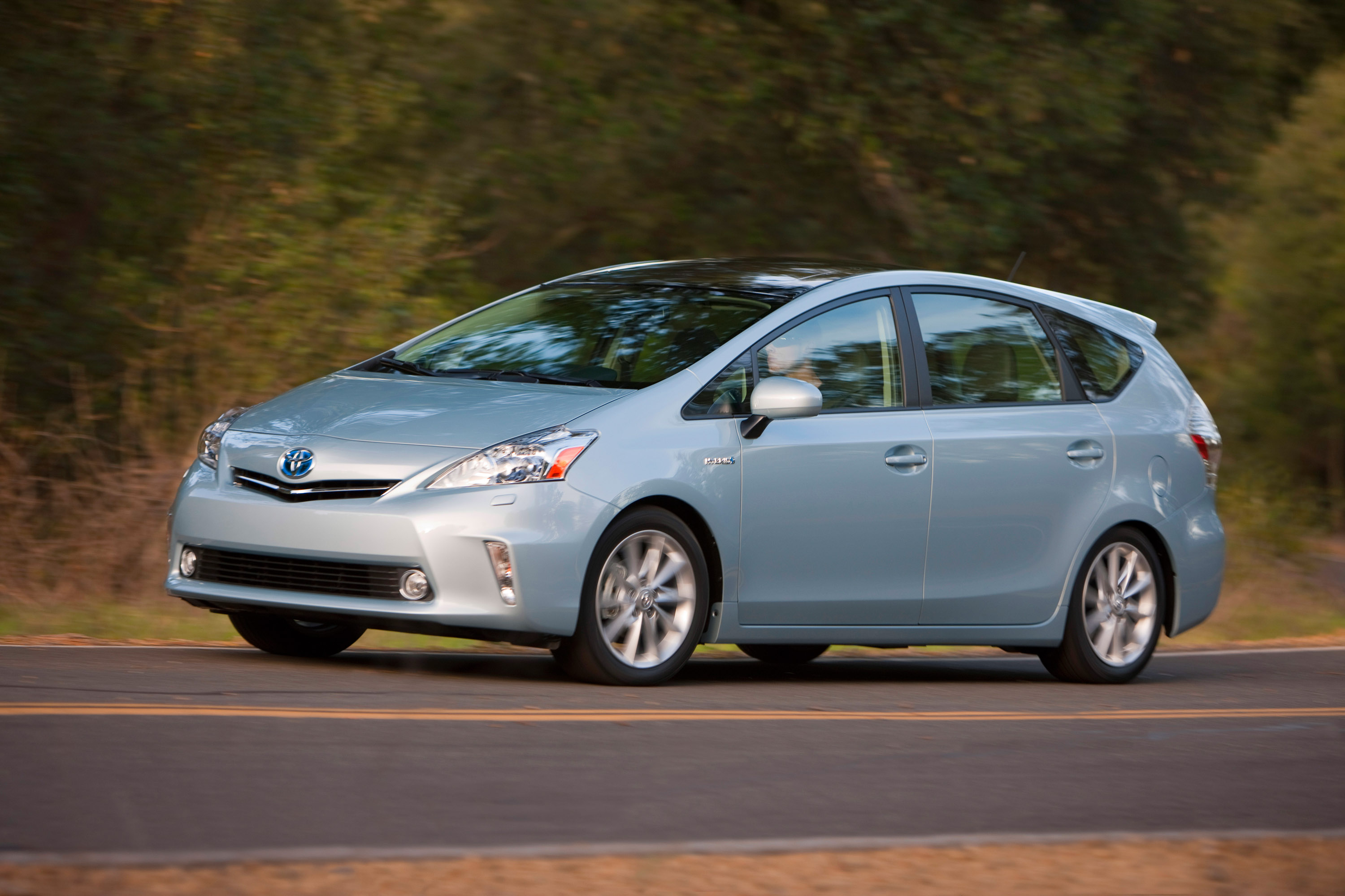 Toyota Prius V