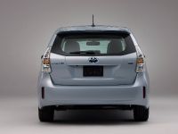 Toyota Prius v (2011)