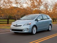 Toyota Prius V (2011) - picture 37 of 73