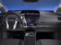 Toyota Prius v (2011)