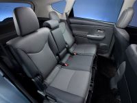 Toyota Prius V (2011) - picture 67 of 73