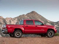 Toyota Tacoma (2011) - picture 1 of 39