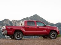 Toyota Tacoma (2011) - picture 10 of 39