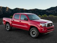 Toyota Tacoma (2011) - picture 14 of 39