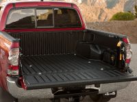Toyota Tacoma (2011) - picture 22 of 39