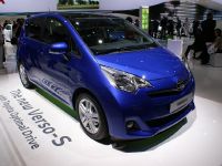 Toyota Verso-S (2011) - picture 3 of 28