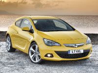 Vauxhall Astra GTC (2011) - picture 1 of 9