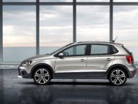 Volkswagen CrossPolo (2011) - picture 4 of 20